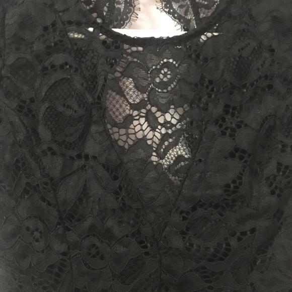 Lacy party bodysuit (top) with low v-cut front and open back - Picture 2 of 6